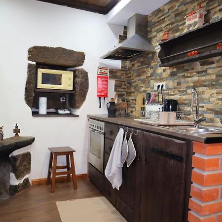 Casa Velha Do Fumeiro Santa Eulalia  Esterno foto